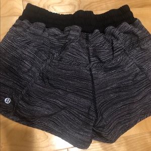 Lululemon size 6 Tracker shorts